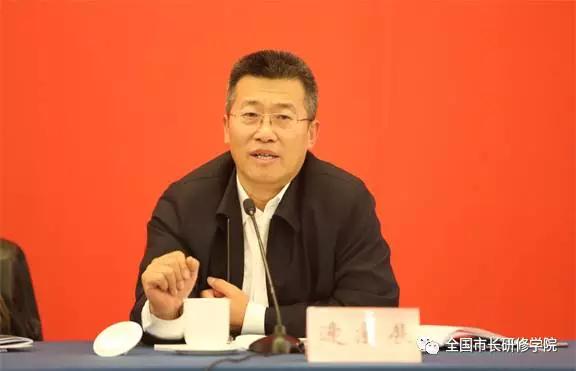 1514425669009040425.jpg 第六期万名总师培训班结业5.jpg